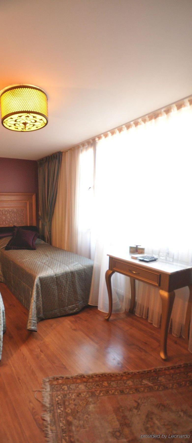 Merial Hotel Sultanahmet Estambul Habitación foto